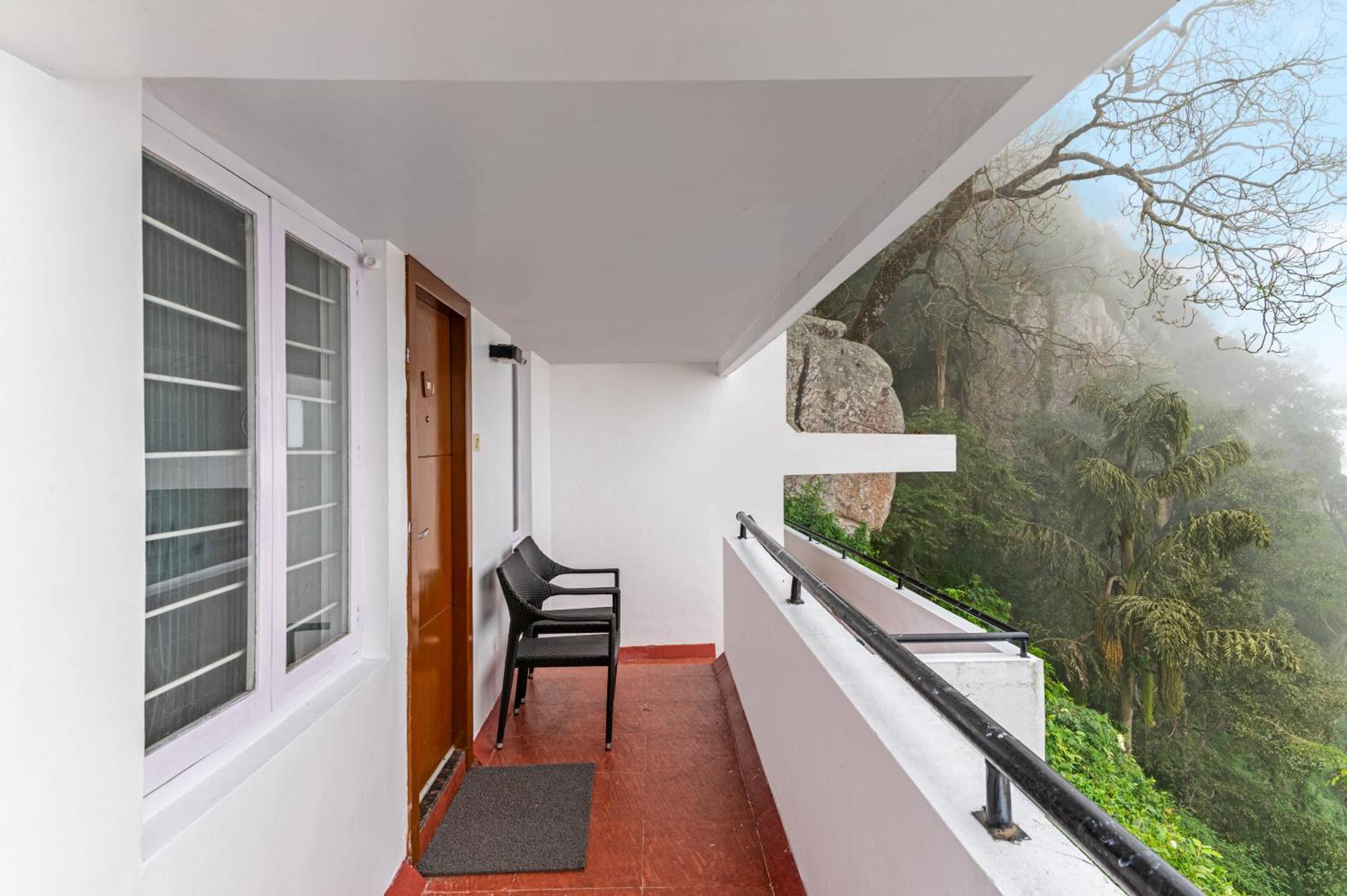 Sterling Yercaud Hotel Exterior photo